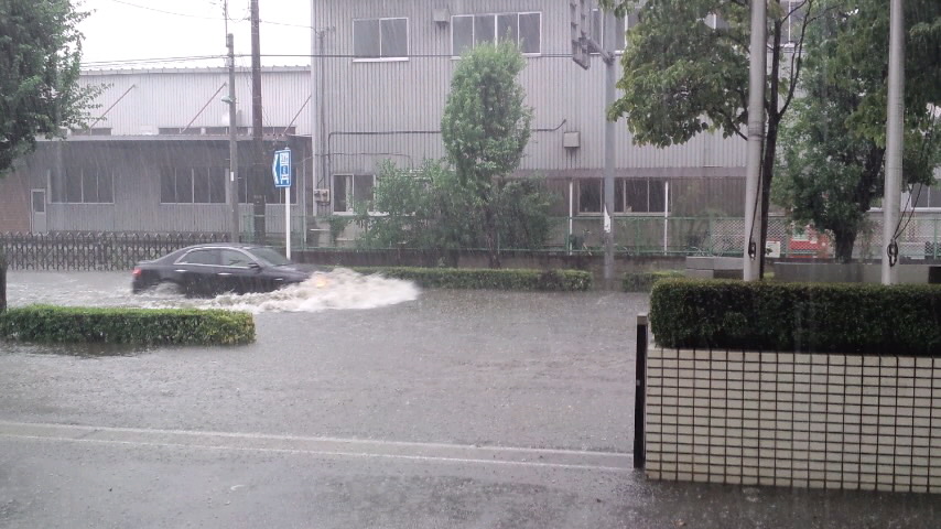 台風シーズン到来