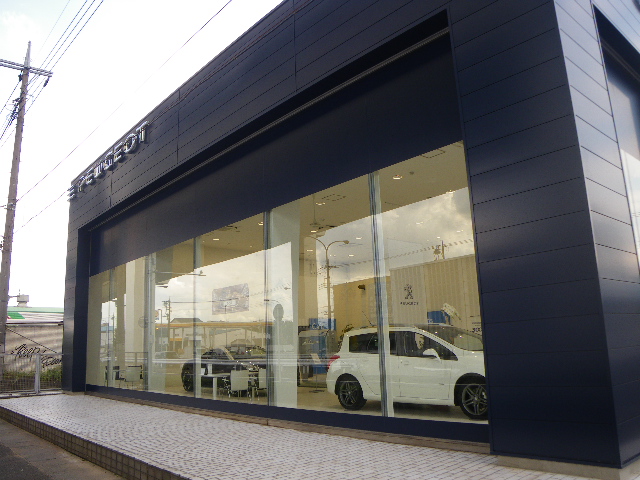 新プジョー美女木その①