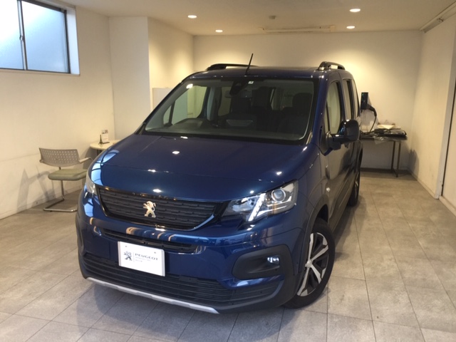 プジョー美女木　お勧め認定中古車情報！
